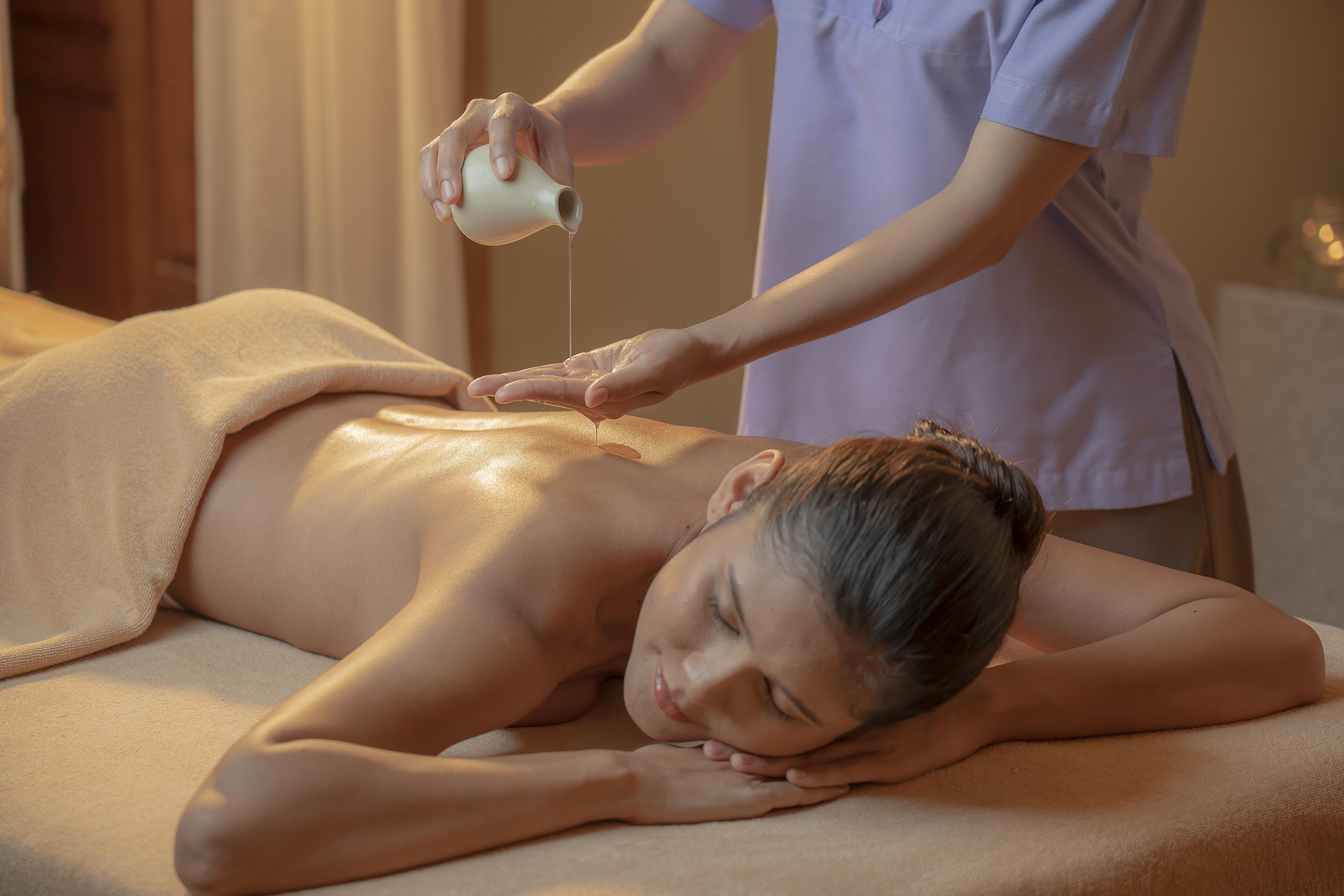 Nai Yang Beach Dewa Phuket Resort & Villas מראה חיצוני תמונה Ayurvedic massage